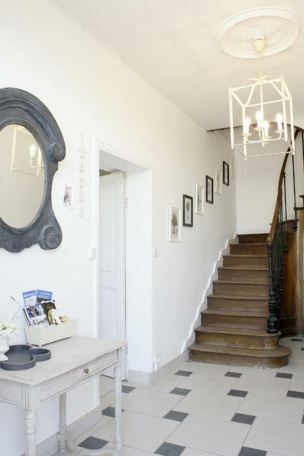 Au Coeur Des Vignes Bed & Breakfast Archiac Dış mekan fotoğraf